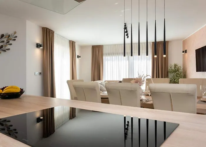 Semesterbostad Alena