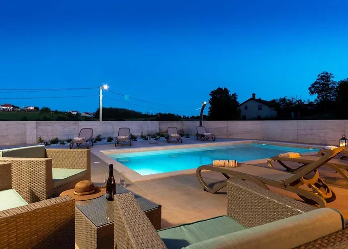 Alena Semesterbostad Vižinada