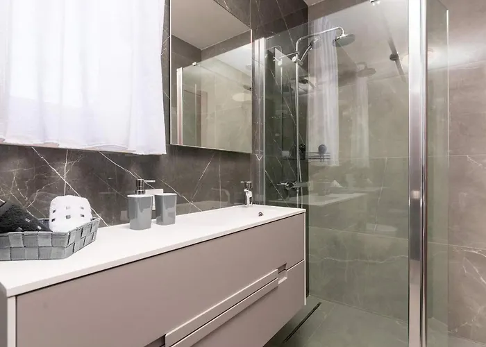 Alena Semesterbostad Vižinada