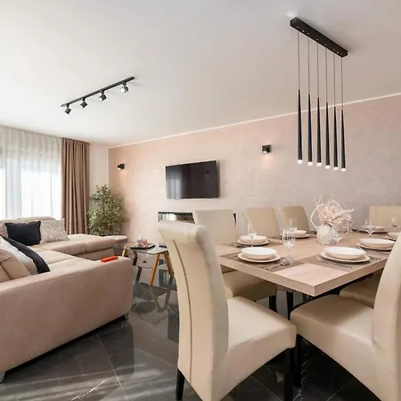 Holiday home Alena *