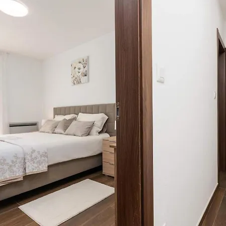 Alena Holiday home